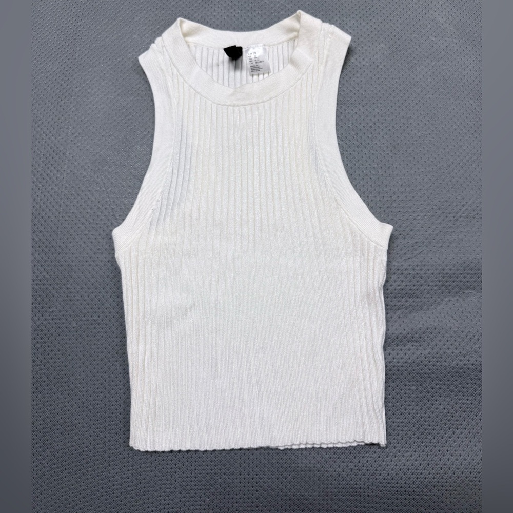 H&M Sleeveless White Ribbed Top